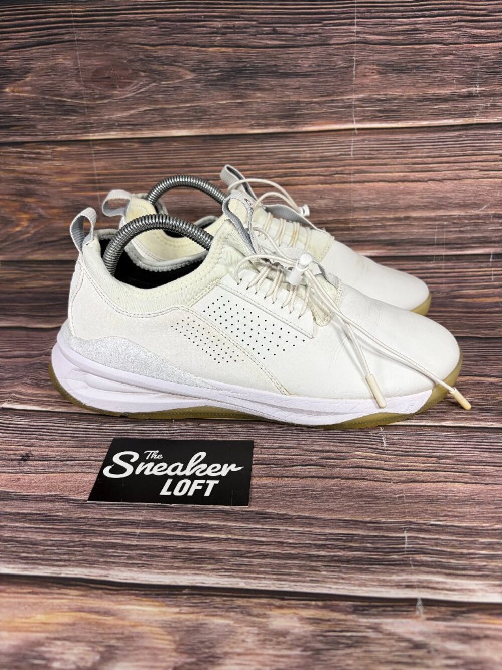 Clove Women's Nursing Shoes‎ White Elastic Toggle Size 10